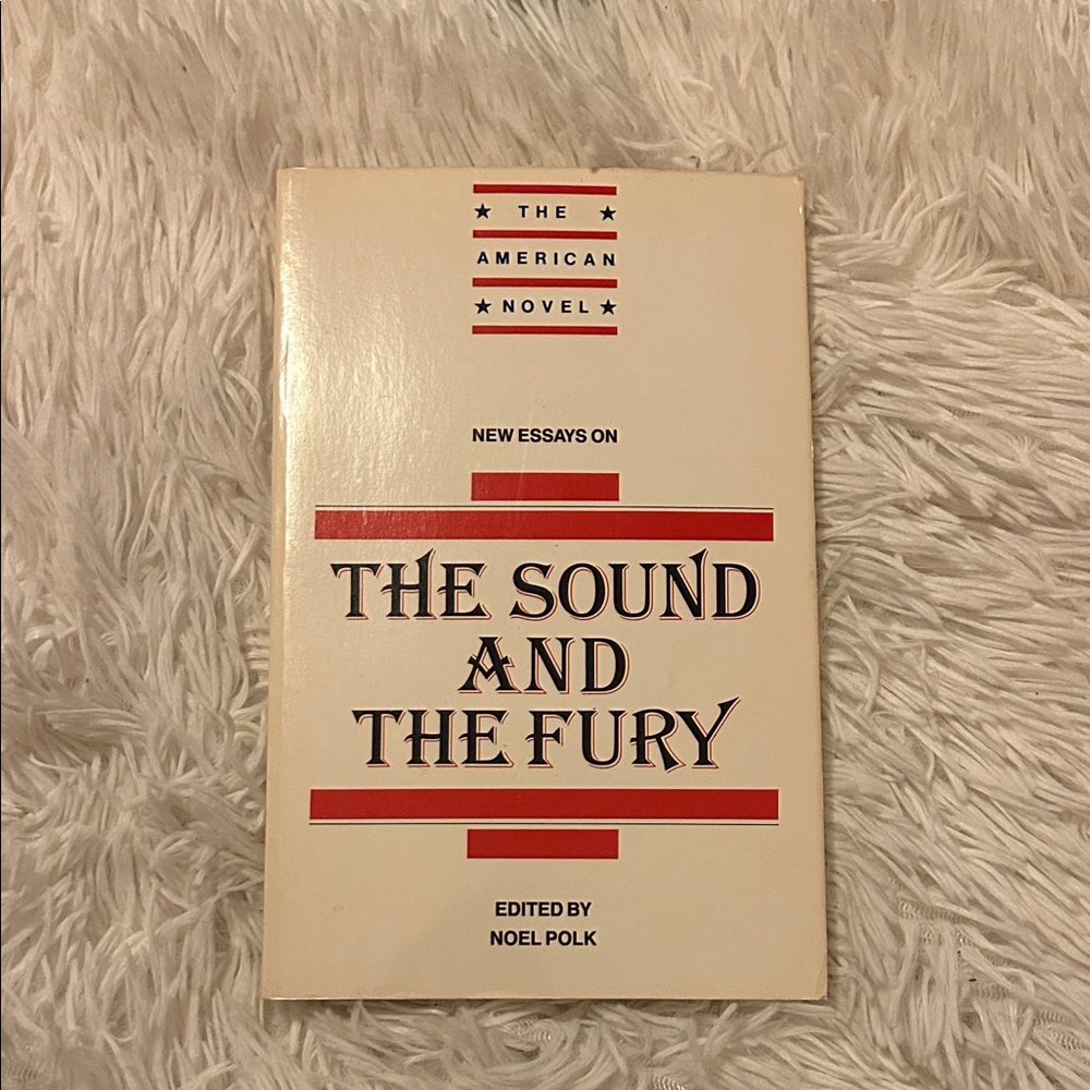 The Sound and the Fury, book of essays and critique, interpretation - Picture 2 of 6
